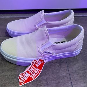 NWT VANS CLASSIC SLIP-ON Size 5 White/Cream